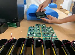 Consumer product assembly